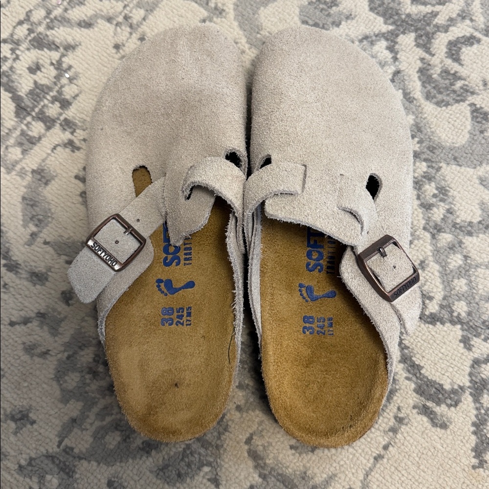 Clogs - Picture 8 of 10
